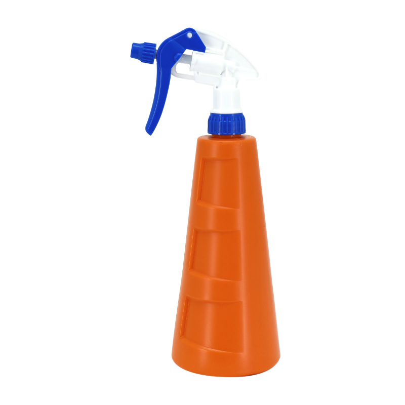 PULVERISATEUR-VAPORISATEUR PRESSOL INDUSTRIEL EN POLYETHYLENE ORANGE 750ML (POUR DETERGEANTS, HUILES FLUIDES) (VENDU A L'UNITE)