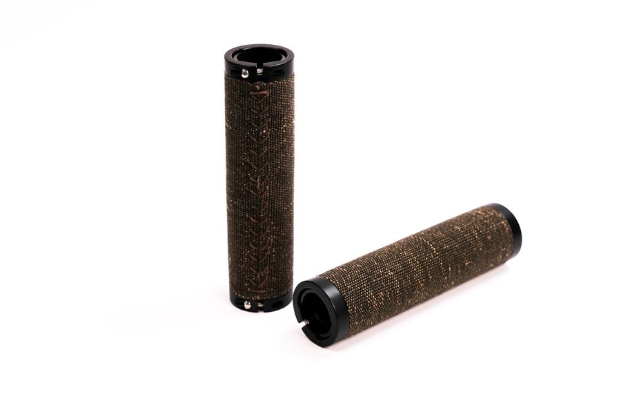 NG SPORTS KALPASEE RECYCLE LOCK-ON GRIP, 130/33MM, COSMIC BLACK NG SPORTS KALPASEE RECYCLE LOCK-ON GRIP, 130/33MM, COSMIC BLACK