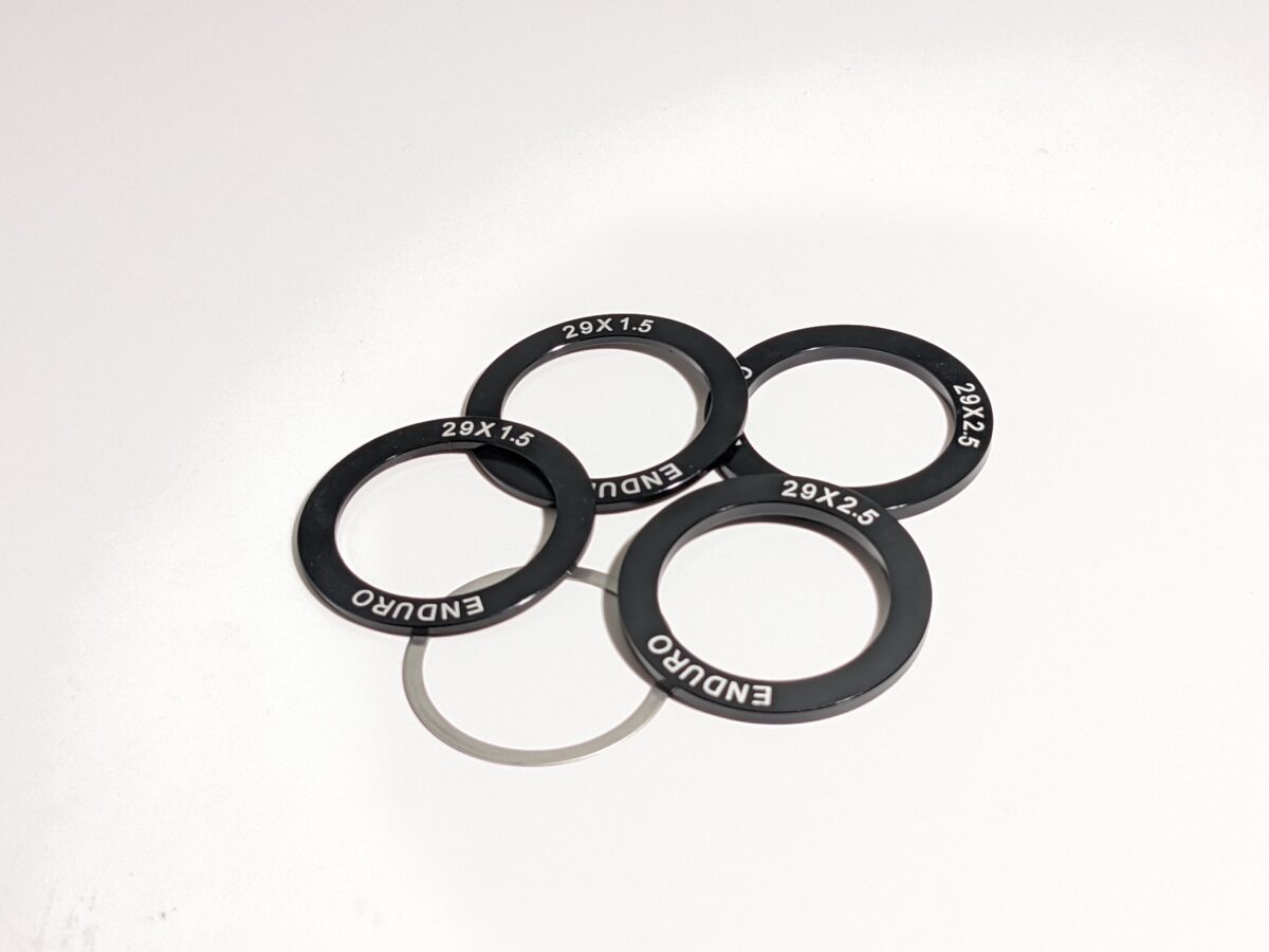 WHITE INDUSTRIES BOTTOM BRACKET SPACER KIT 29MM WHITE INDUSTRIES BOTTOM BRACKET SPACER KIT 29MM