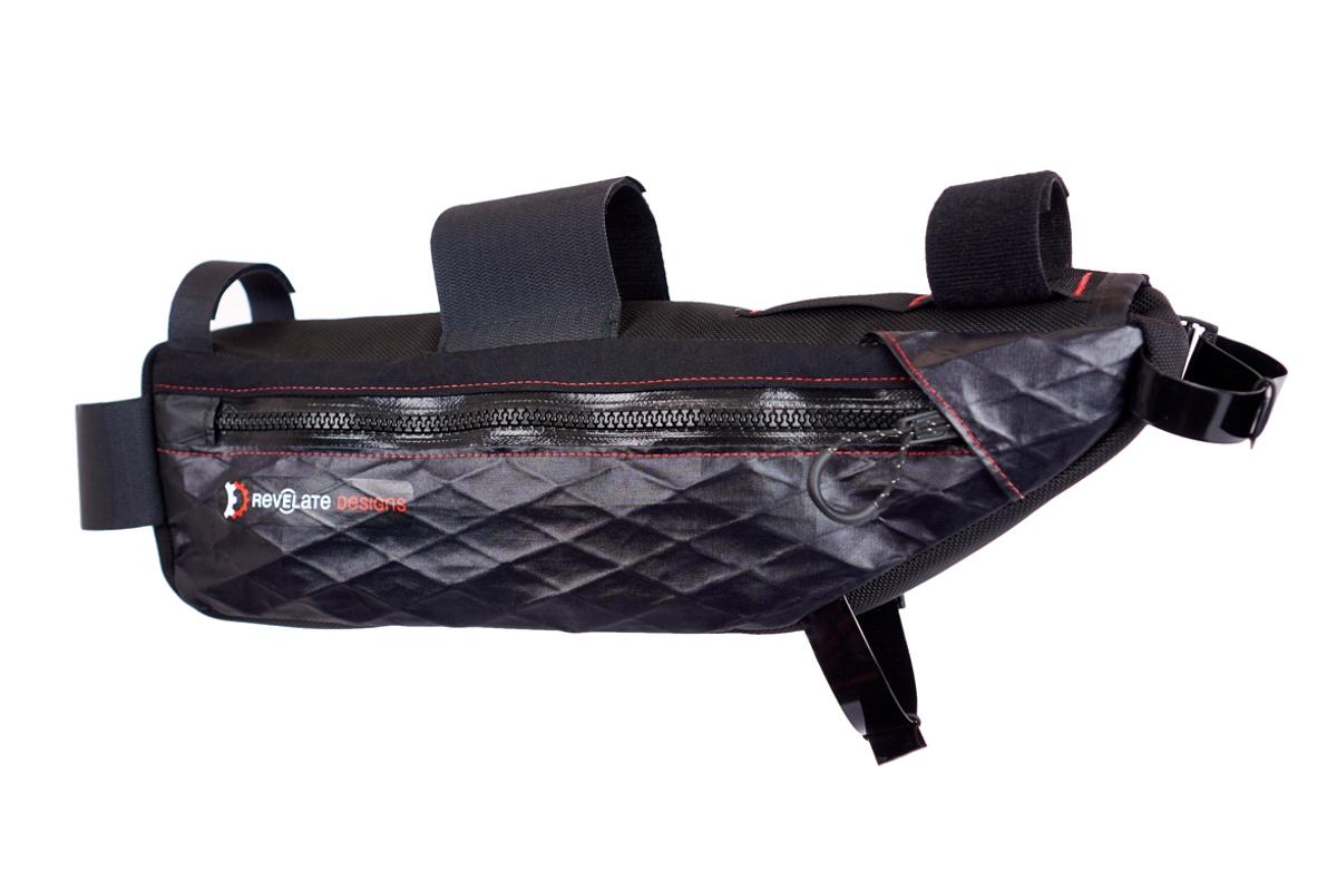 REVELATE DESIGNS TANGLE ECOPAC FRAME BAG, BLACK, M / 4L REVELATE DESIGNS TANGLE ECOPAC FRAME BAG, BLACK, M / 4L