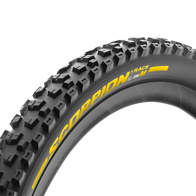 PNEU VTT 29 X 2.40 PIRELLI SCORPION ENDURO M NOIR TUBELESS READY TS (60-622) PNEU VTT 29 X 2.40 PIRELLI SCORPION ENDURO M NOIR TUBELESS READY TS (60-622)