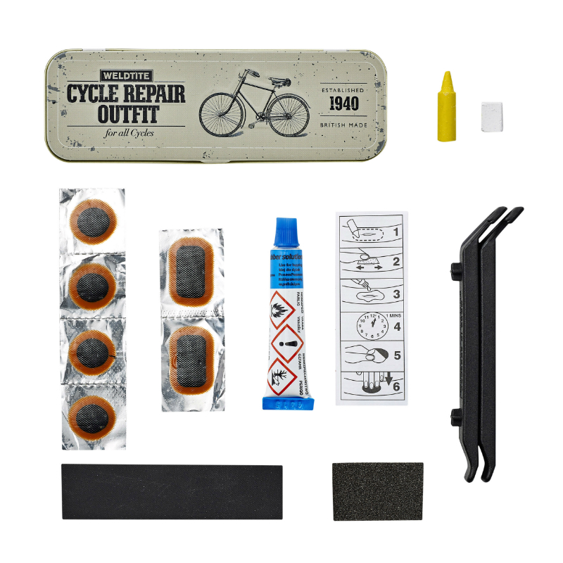 KIT REPARATION CHAMBRE A AIR WELDTITE 1940 VINTAGE METAL - BOITE (6 PATCHS 25MM + COLLE 5G + PAPIER PONCE + BANDE CAOUTCHOUC) AVEC NOTICE (SI COMMANDE QUANTITé 24 ALORS LIVRé AVEC PRéSENTOIR) KIT REPARATION CHAMBRE A AIR WELDTITE 1940 VINTAGE METAL - BOITE (6 PATCHS 25MM + COLLE 5G + PAPIER PONCE + BANDE CAOUTCHOUC) AVEC NOTICE (SI COMMANDE QUANTITé 24 ALORS LIVRé AVEC PRéSENTOIR)
