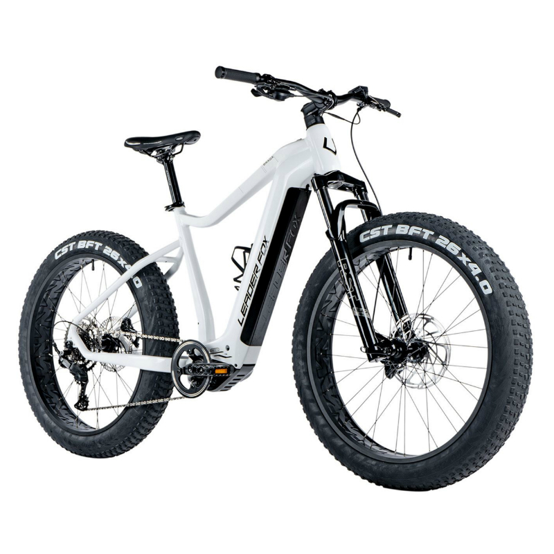 VELO ELECTRIQUE-VAE VTT FAT BIKE 26 LEADER FOX BRAGA BLANC 9V MOTEUR CENTRAL BAFANG M510 36V 95NM BATTERIE 23,2AH (18'' - H45,7CM - TAILLE M - POUR ADULTE DE 168CM à 178CM)