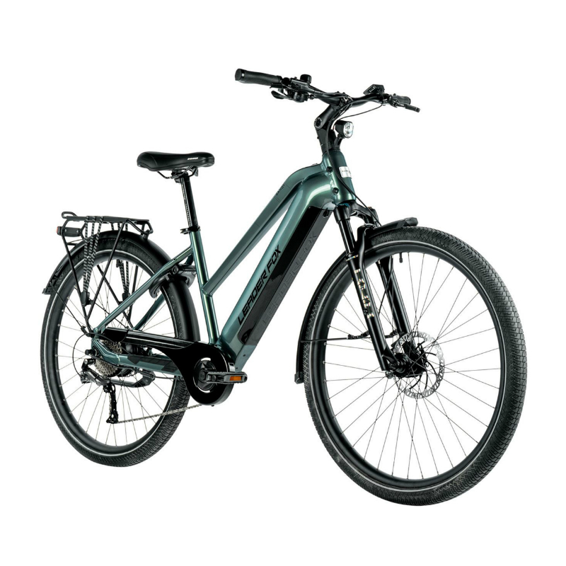 VELO ELECTRIQUE-VAE VTC 29 LEADER FOX SANDY FEMME VERT EMERAUDE BRILLANT 9V MOTEUR ROUE AR BAFANG 36V 45NM BATTERIE 20AH (20'' - H52CM - TAILLE L - POUR ADULTE DE 178CM à 185CM)