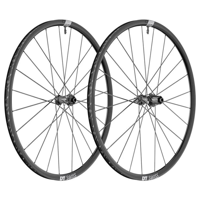 ROUES ROUTE DISQUE 700 DT SWISS P1800-23 PERFORMANCE TUBELESS READY CENTERLOCK AXE TRAVERSANT 12-142 ET 12-100MM  SHIMANO 11-10V NOIR (HAUTEUR JANTE 23MM) JANTE 18C (VENDU A LA PAIRE) (OFFRE SPECIALE)