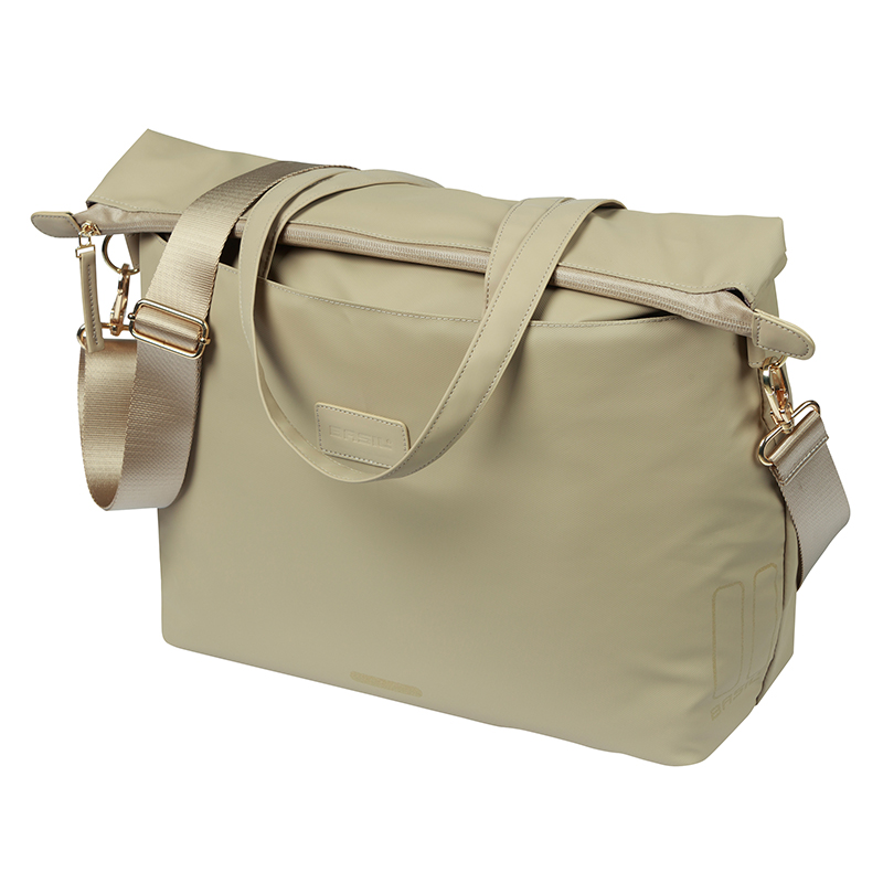 SACOCHE ARRIERE VELO LATERALE SAC ORDINATEUR PORTABLE BASIL MANHATTAN WATERPROOF BEIGE DROIT-GAUCHE 12L FIXATION HOOK ON (12X38X30CM) FERMETURE PLIANT ANTI-PLUIE