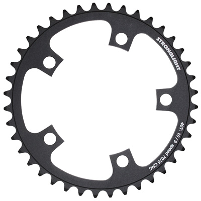 PLATEAU ROUTE 5BRA D.110 STRONGLIGHT 40DTS INTERIEUR NOIR ALU 7075 TYPE SHIMANO 9-10V. PLATEAU ROUTE 5BRA D.110 STRONGLIGHT 40DTS INTERIEUR NOIR ALU 7075 TYPE SHIMANO 9-10V.